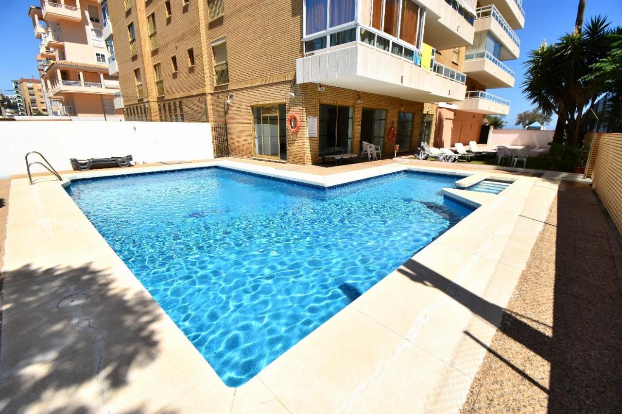 Sur Suites Victoria Fuengirola Exterior foto